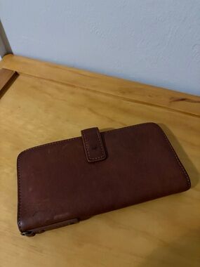Will Leather Goods Brown Leather Wallet. 7 1/2 x 3 3/4.